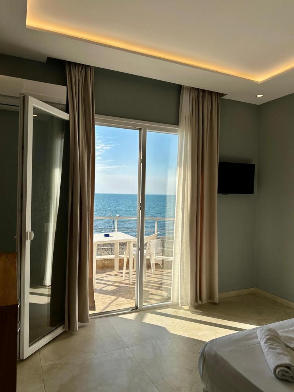 Hotel Zeus Shëngjin